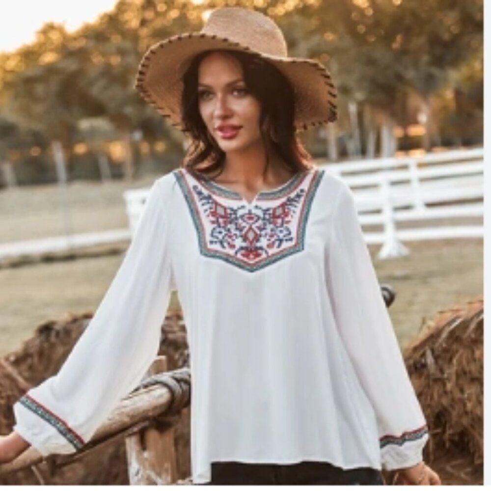 Embroidery Cut-in Neck Ethnic Style Puff Sleeves Blouse White in Size S